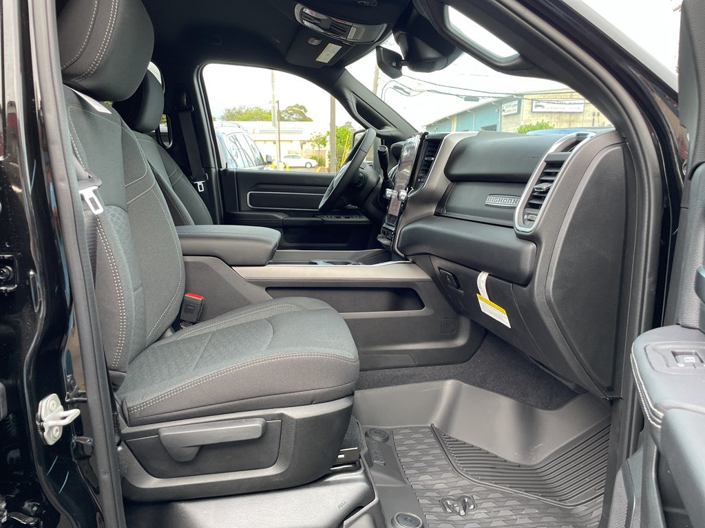 2025 RAM Ram 2500 RAM 2500 BIG HORN CREW CAB 4X2 6'4' BOX