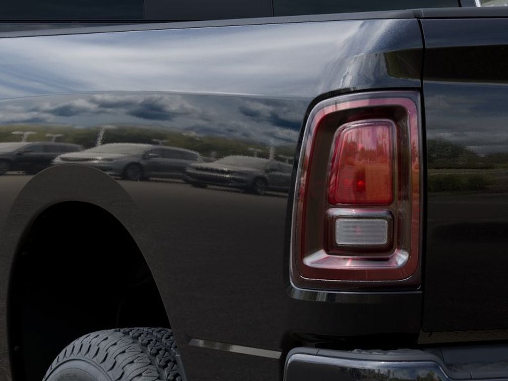 2026 RAM Ram 2500 RAM 2500 BLACK EXPRESS CREW CAB 4X4 8' BOX