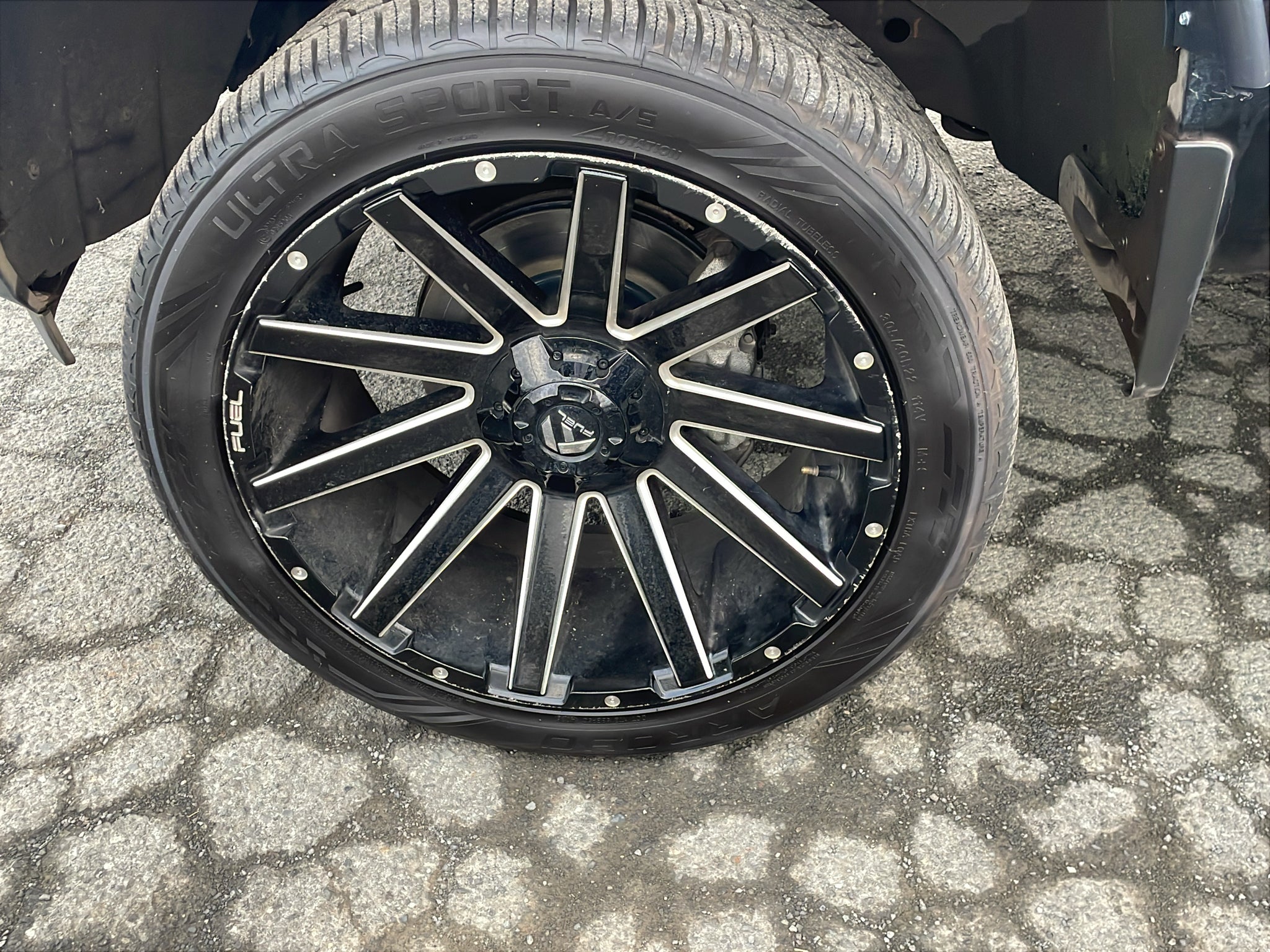 2021 Chevrolet Silverado RST
