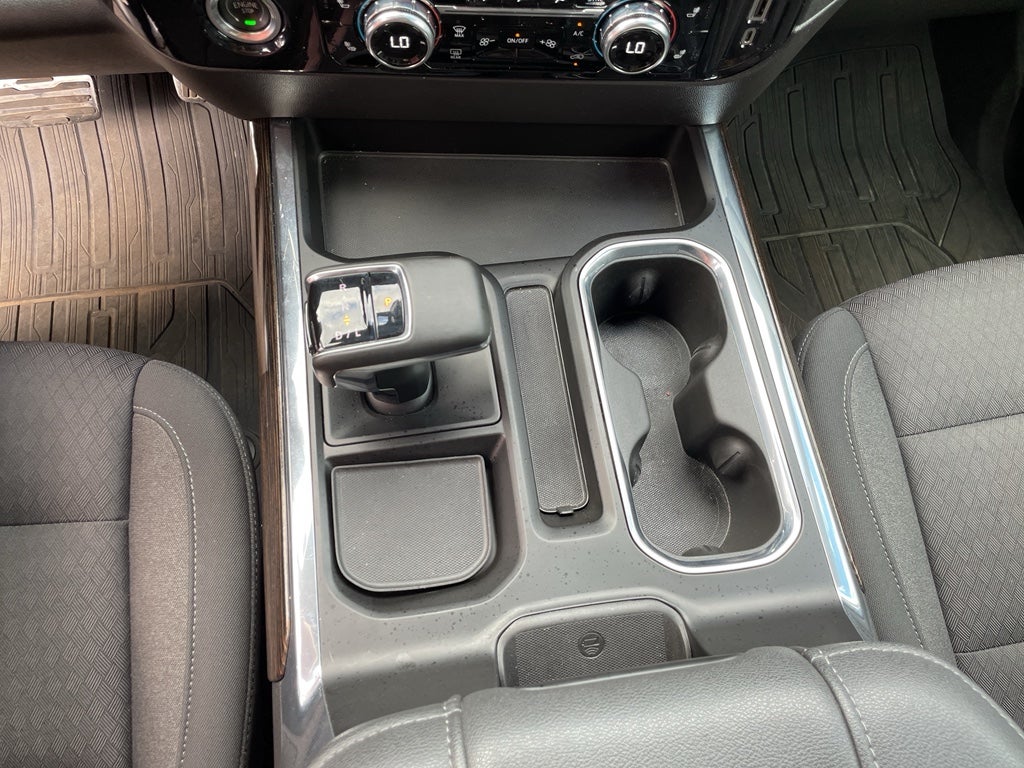 2023 GMC Sierra 1500 4WD Crew Cab Standard Box Elevation