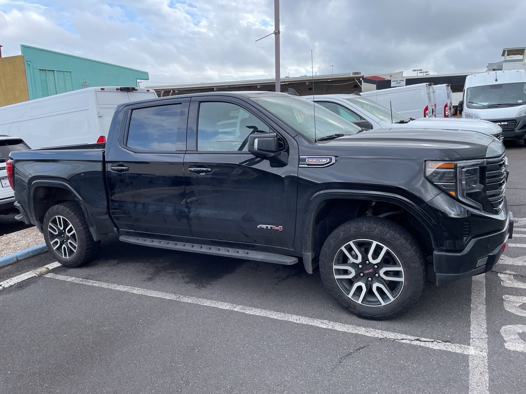2024 GMC Sierra 1500 4WD Crew Cab Short Box AT4