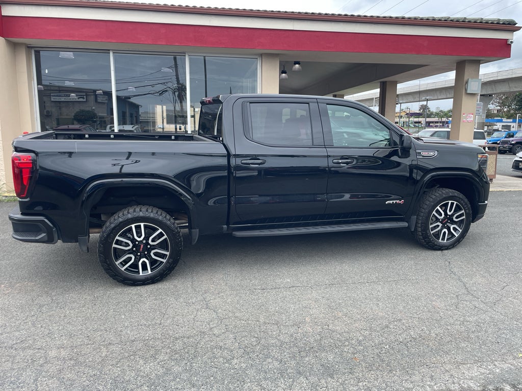 2024 GMC Sierra 1500 4WD Crew Cab Short Box AT4