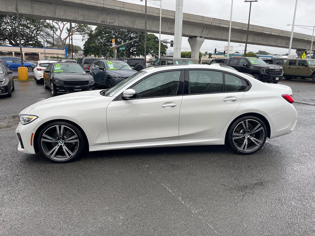 2022 BMW 330i 330i
