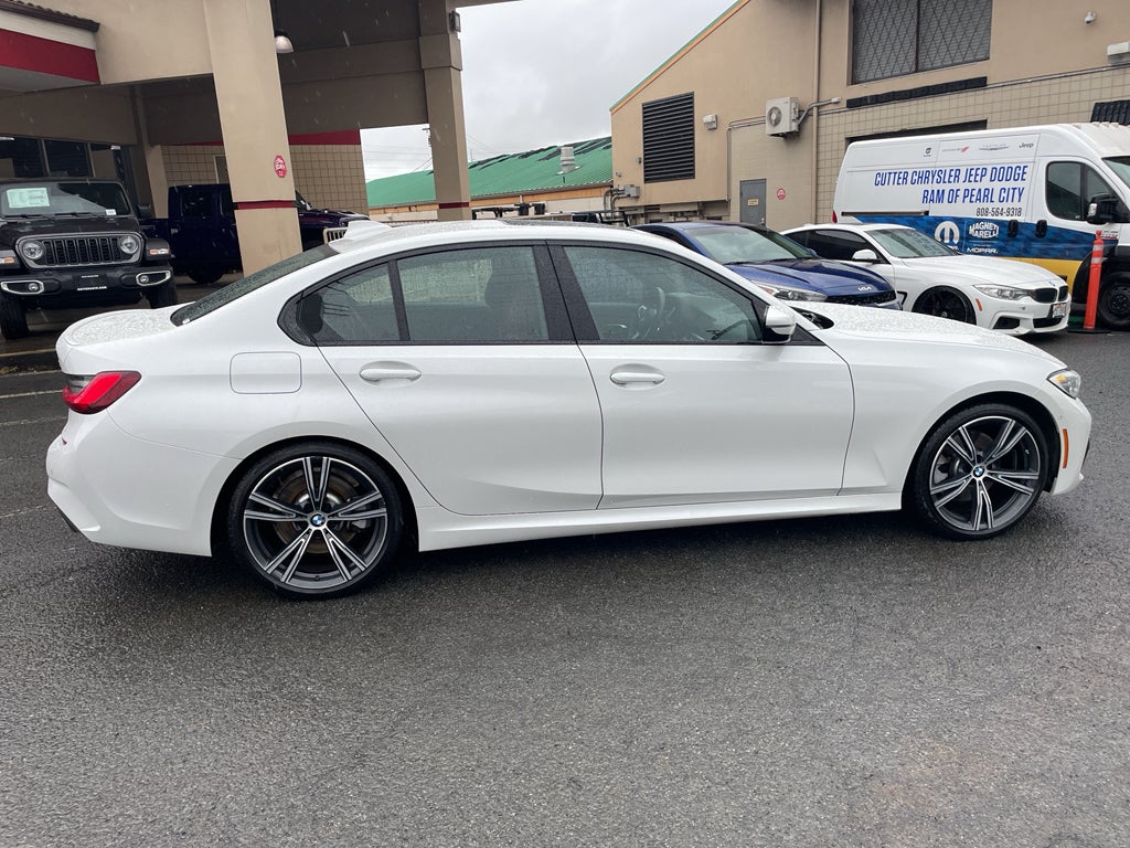 2022 BMW 330i 330i