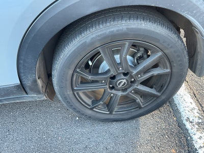 2022 Nissan Kicks SR Xtronic CVT