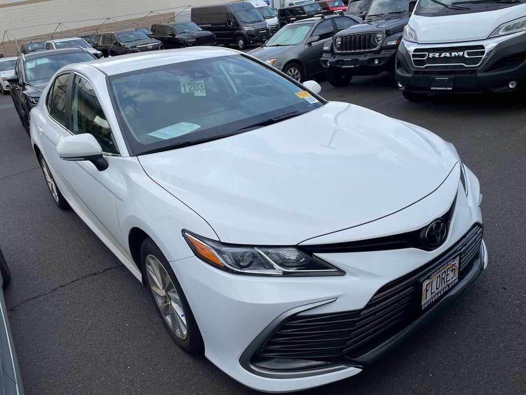 2024 Toyota Camry LE