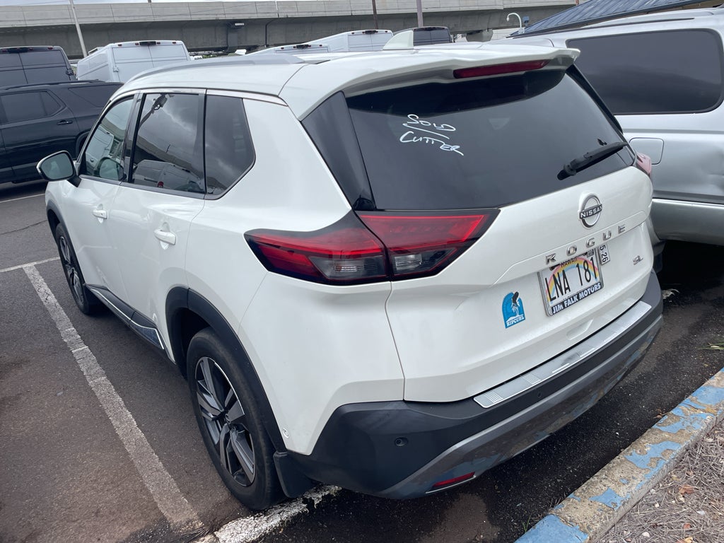 2023 Nissan Rogue SL