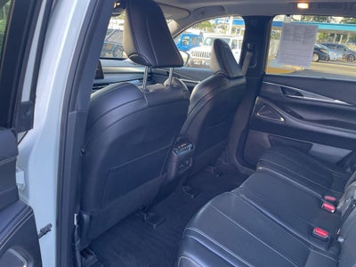 2023 INFINITI QX60 LUXE AWD