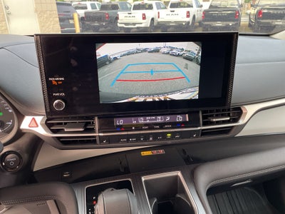 2025 Toyota Sienna XLE