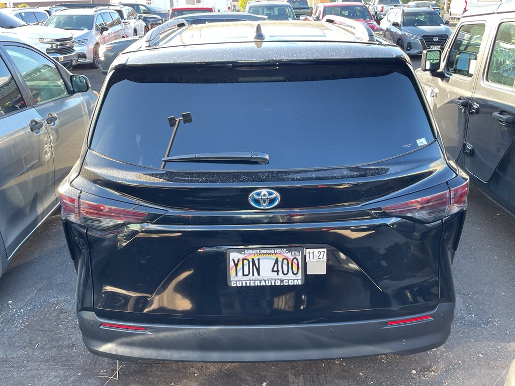 2025 Toyota Sienna XLE