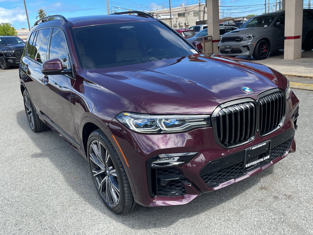 2022 BMW X7 M50i