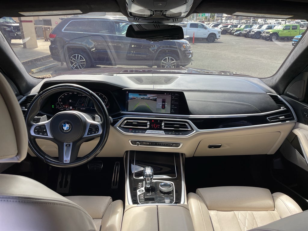 2022 BMW X7 M50i