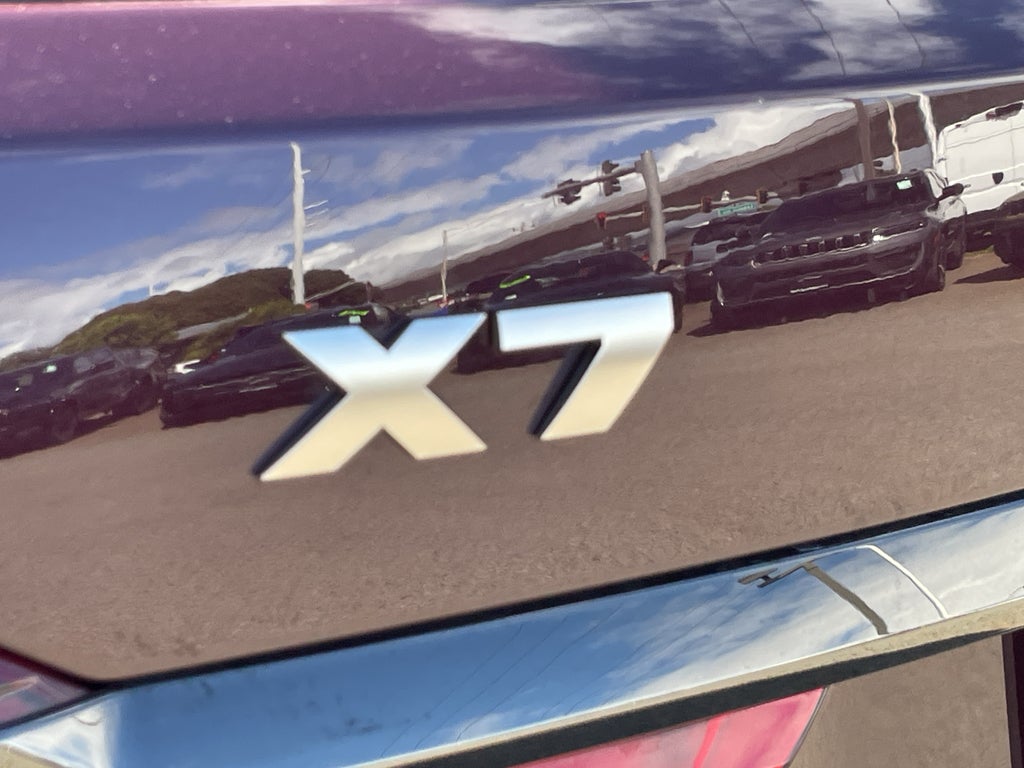 2022 BMW X7 M50i
