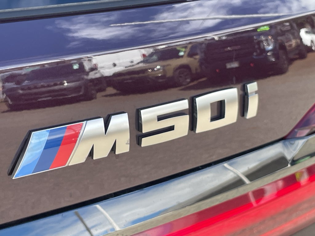 2022 BMW X7 M50i