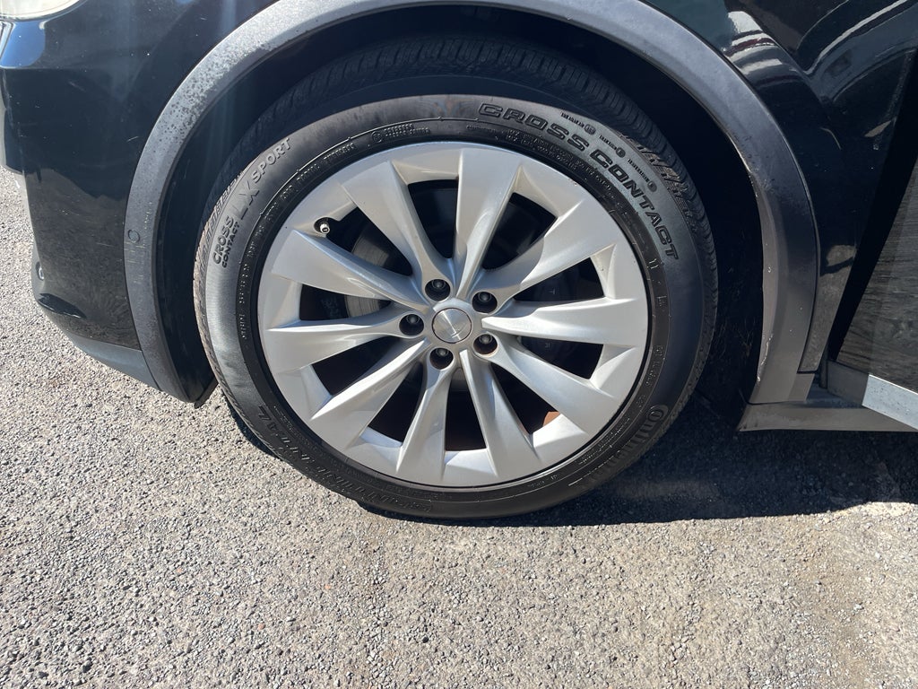 2021 Tesla Model X Long Range Dual Motor All-Wheel Drive