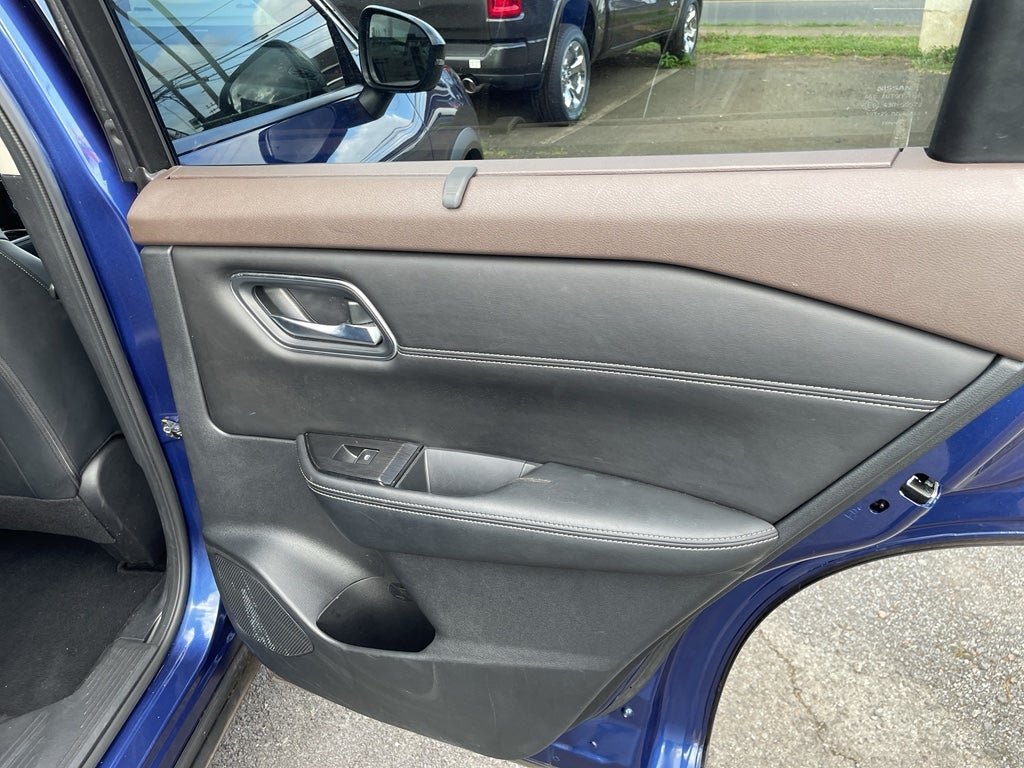 2022 Nissan Rogue Platinum FWD