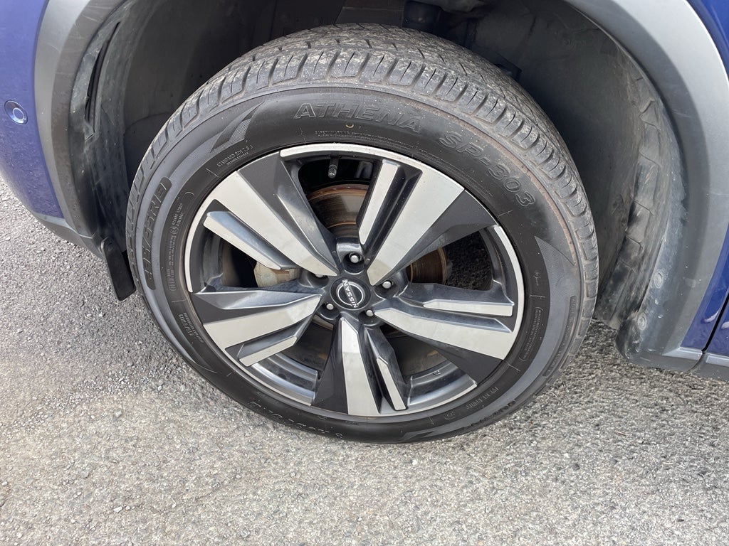 2022 Nissan Rogue Platinum FWD