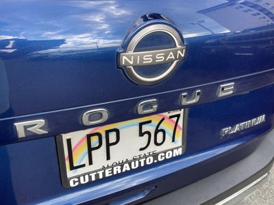 2022 Nissan Rogue Platinum FWD