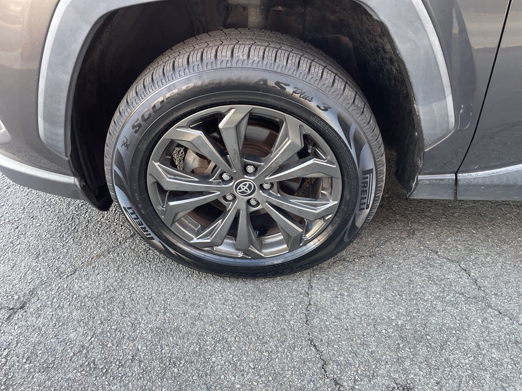 2022 Toyota RAV4 Hybrid XLE Premium