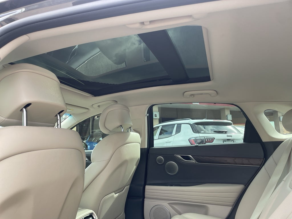 2023 Genesis G80 2.5T