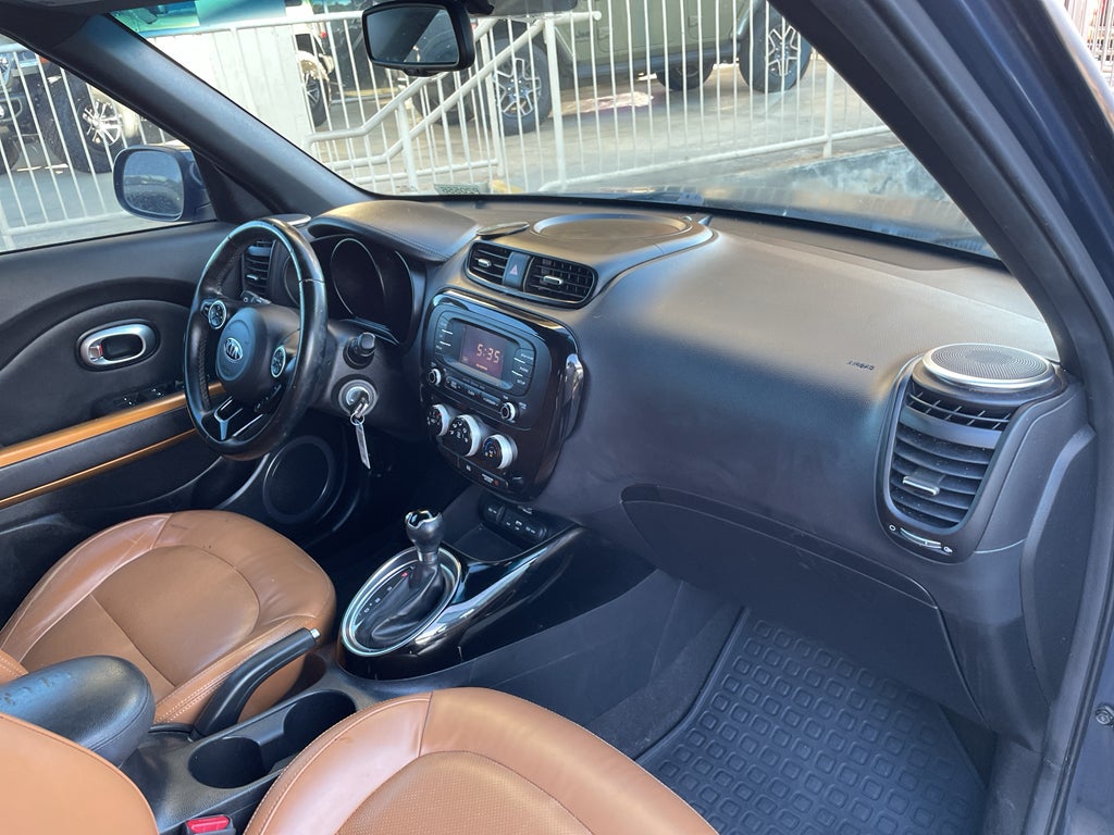 2016 Kia Soul !
