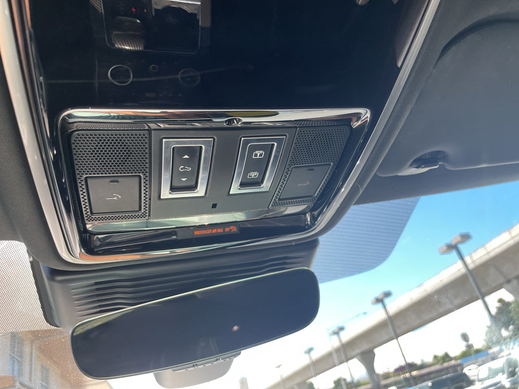 2022 Land Rover Range Rover Velar P250 R-Dynamic S