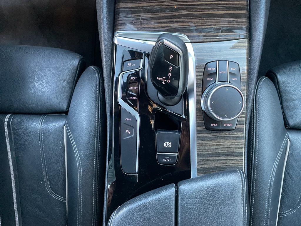 2019 BMW 530e iPerformance