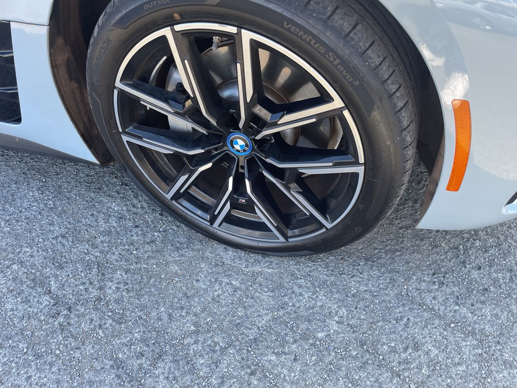 2023 BMW i4 eDrive40