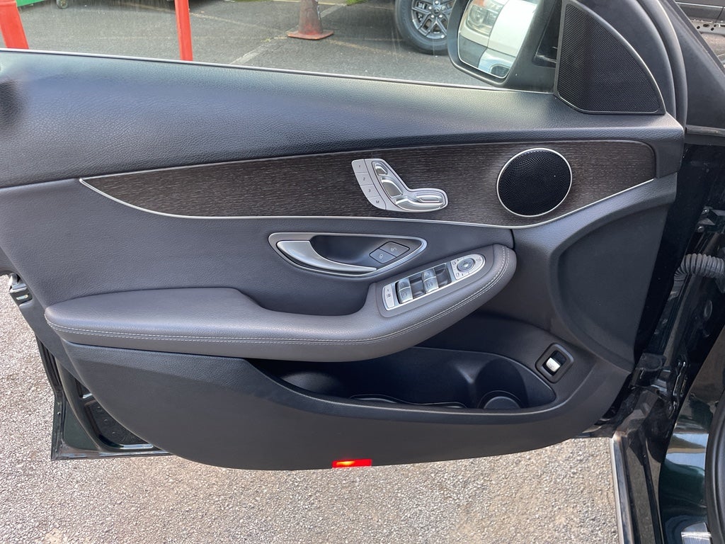 2019 Mercedes-Benz C 300 C 300