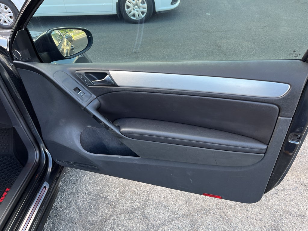 2013 Volkswagen Golf GTI 2-Door Autobahn