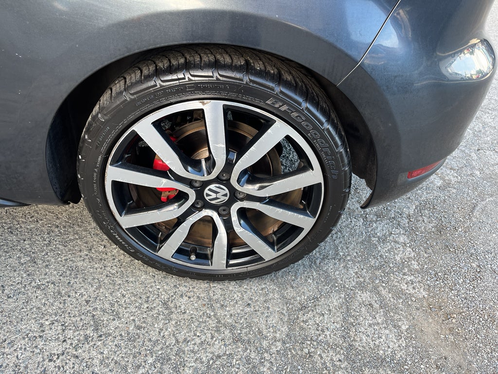 2013 Volkswagen Golf GTI 2-Door Autobahn